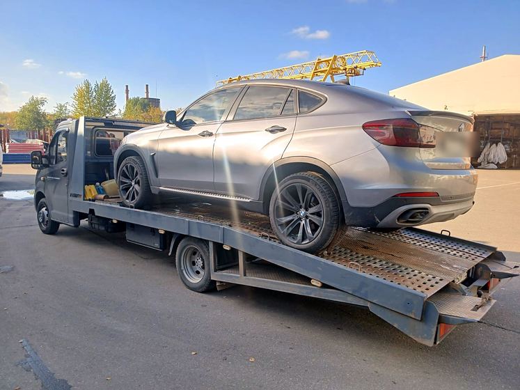 Кроссовер BMW X6 на платформе